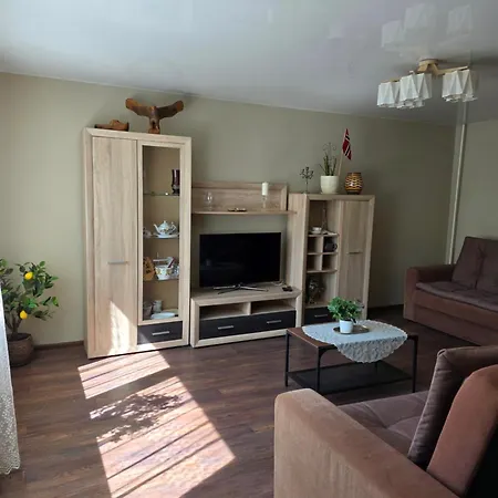Cozy For 4 With Piano & Self Check-in * Klaipeda