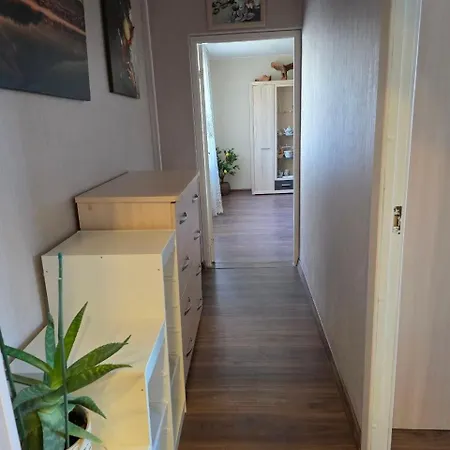 Apartment Cozy For 4 With Piano & Self Check-in *
